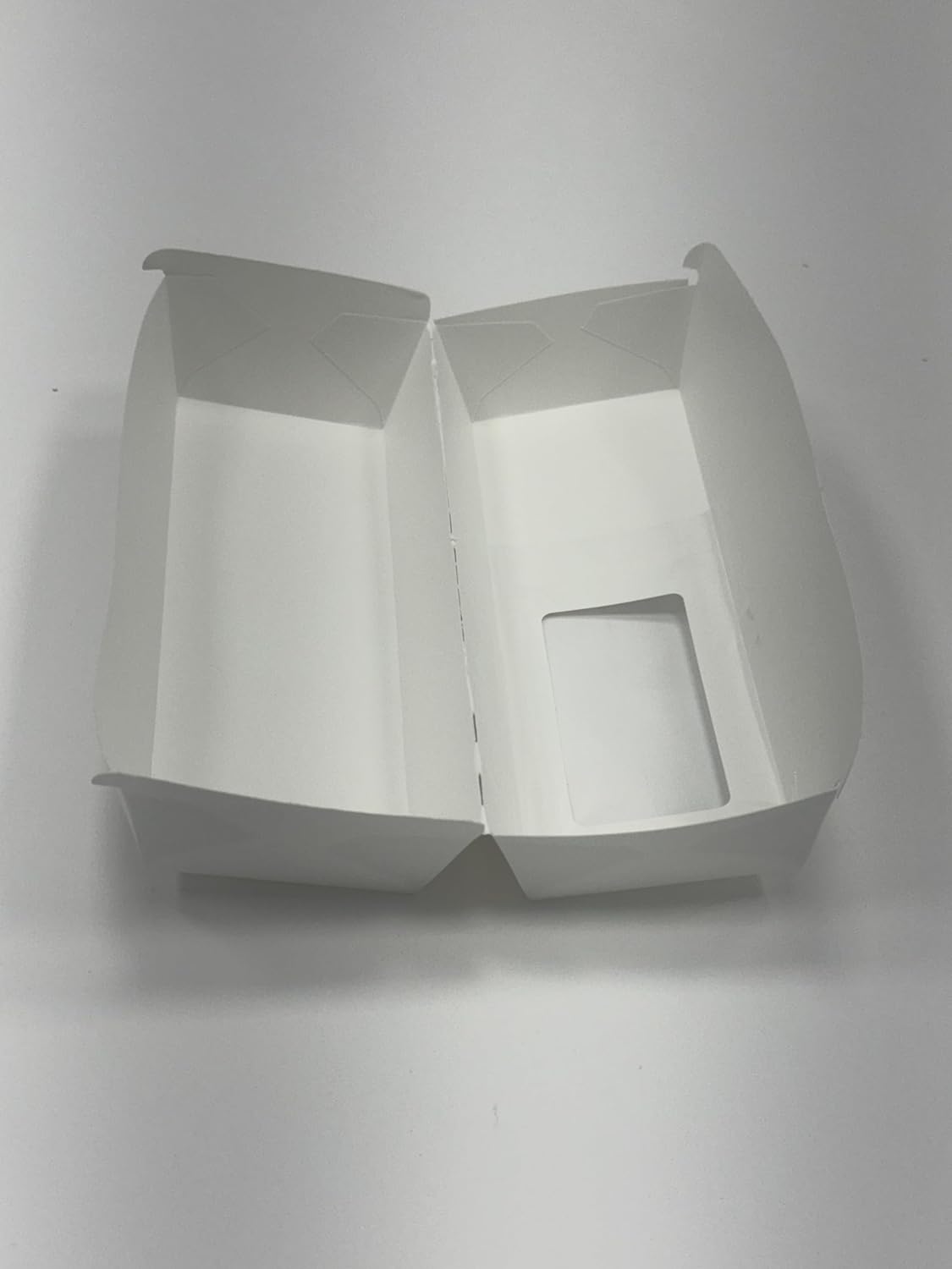 ICE N COLD C-Store Packaging Regular Hot Dog Clamshell Containers are made with MetsaBoard 14pt Paperboard OBAfree | Length 7 3/8" x 2-1/8" WIdth x 2-1/4" Height (100)
