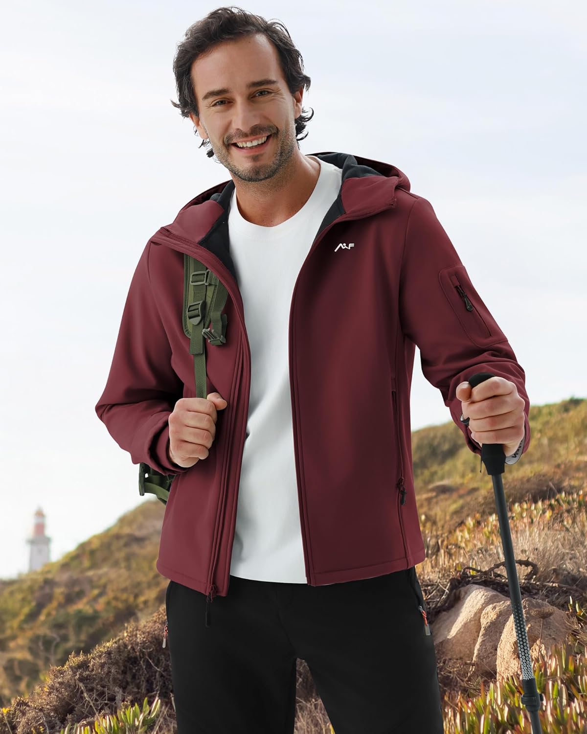 WULFUL Men’s Lightweight Softshell Jacket Warm Fleece Lined Windbreaker Waterproof Soft Shell for Outdoor Hiking