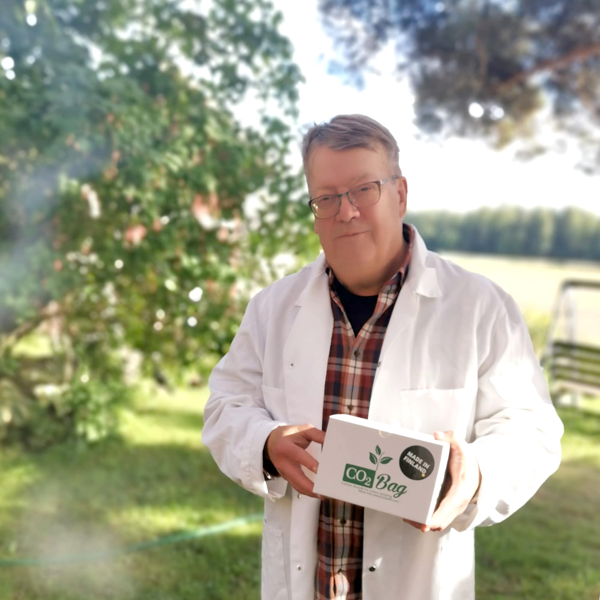 CO2bag Pour une croissance vigoureuse des plantes (lot de 2 - taille M) - Améliore le goût, la couleur et le rendement de la récolte - Compact, sans entretien et sans danger - Pour les serres jusqu'à