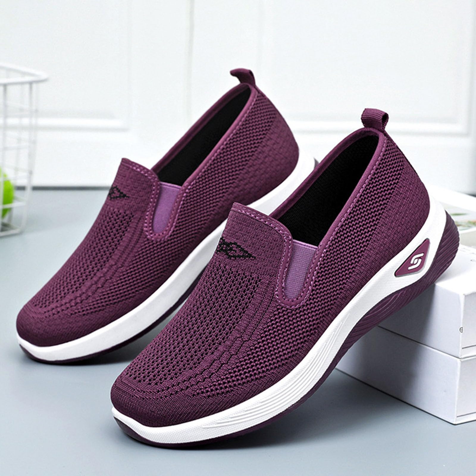 Zapatos cómodos para mujer, zapatos para caminar del Reino Unido para mujer, espuma para caminar, deslizarse en las manos, tenis ortopédicos con soporte de arco, zapatillas ortopédicas ligeras