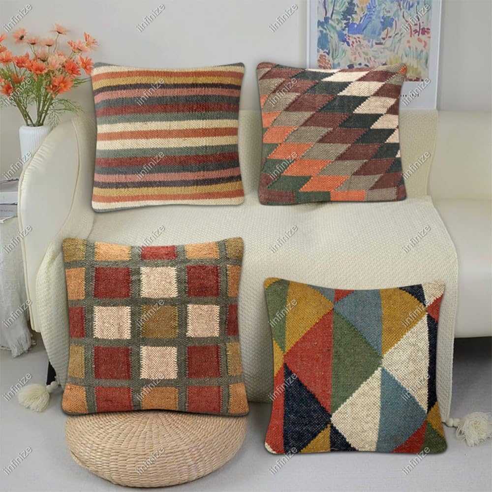 Housses de coussin pour rénover un canapé ancien style ethnique jute