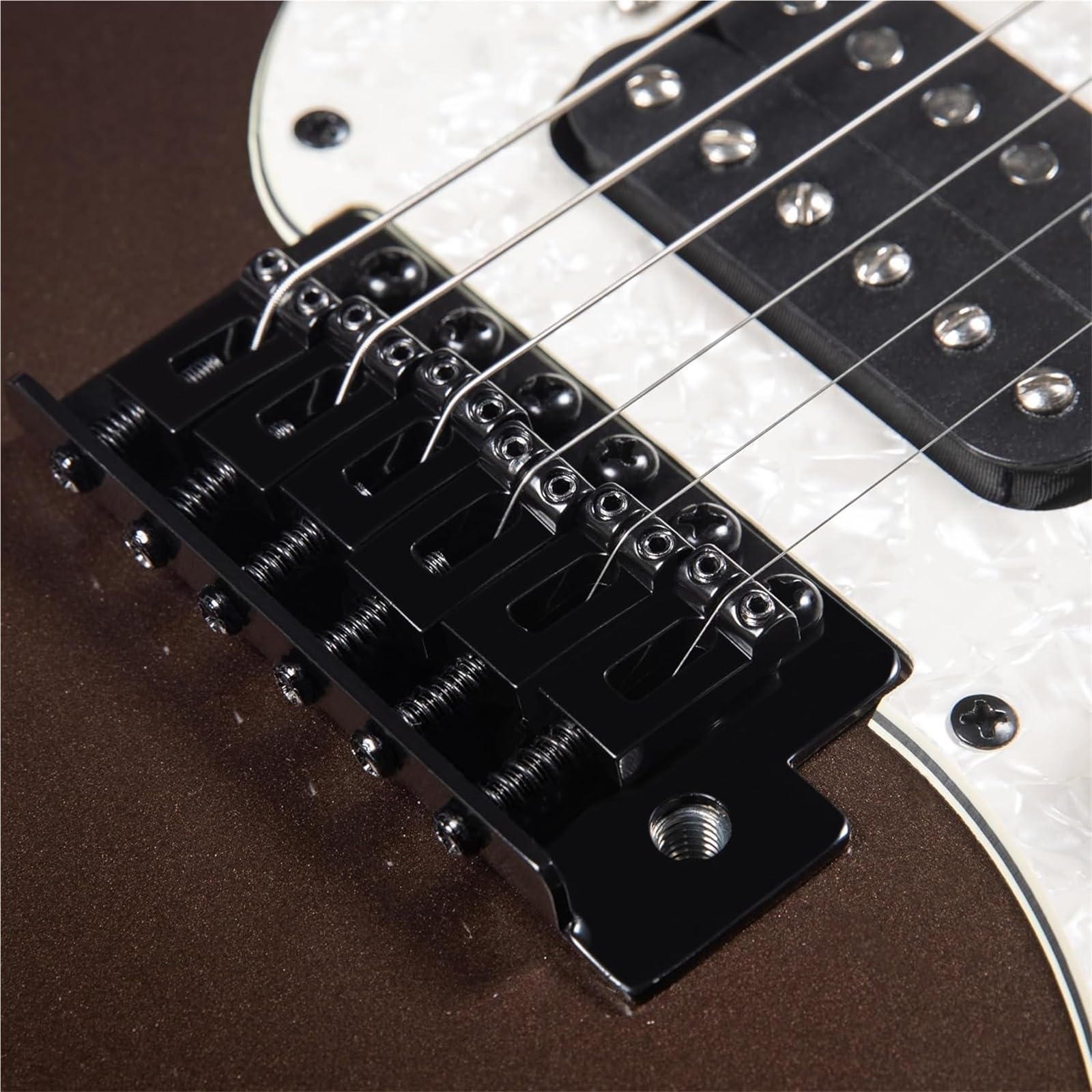 Typ Wydajności Gitara Elektryczna Solidne Struny Do Gitary Elektrycznej 7 Metalicznych Wykończeń Korpus Z Topoli Klonowa Gryf Podstrunnica Regulowany SSH Pickup(Brown)