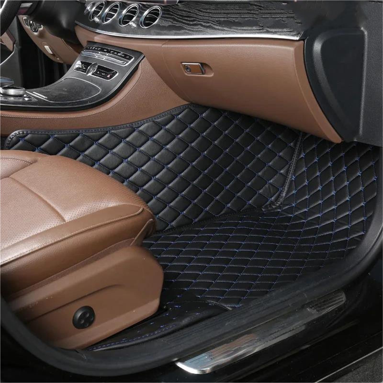 Alfombrilla coche Nissan Qashqai J10 ideal para viajes familiares y trayectos bajo la lluvia