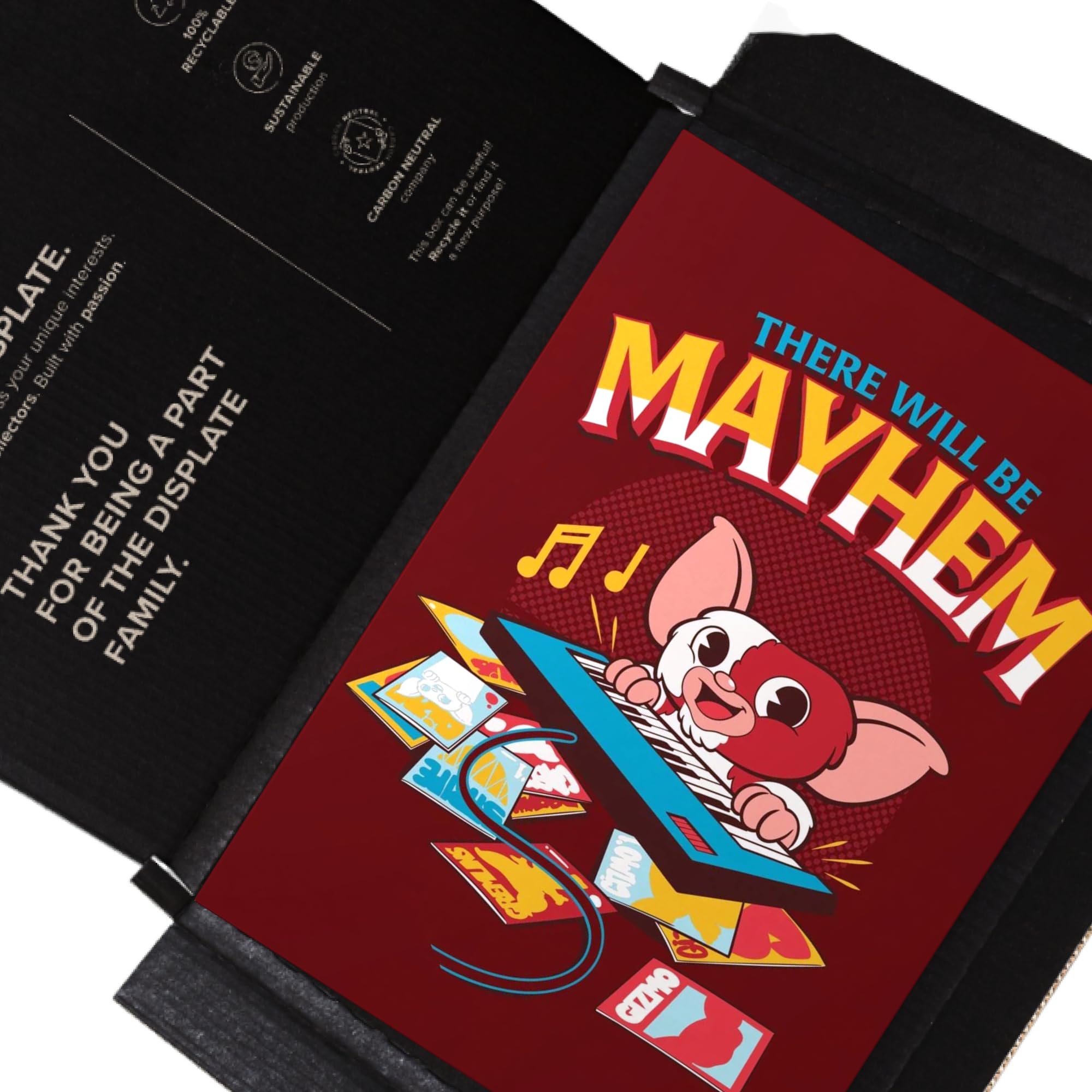 Displate Poster in metallo Gremlins - We're back - Gizmo's Mayhem: A Musical Gremlin - Camera dei bambini - Regalo da collezione - Decorazioni artistiche da parete di alta qualità poster
