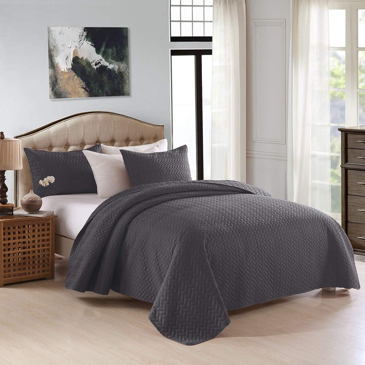 MERRY HOME Queen Quilt Set, 320GSM, 3-Piece Solid Lightweight Quilt Cover Bedspread Set(Dark Grey)