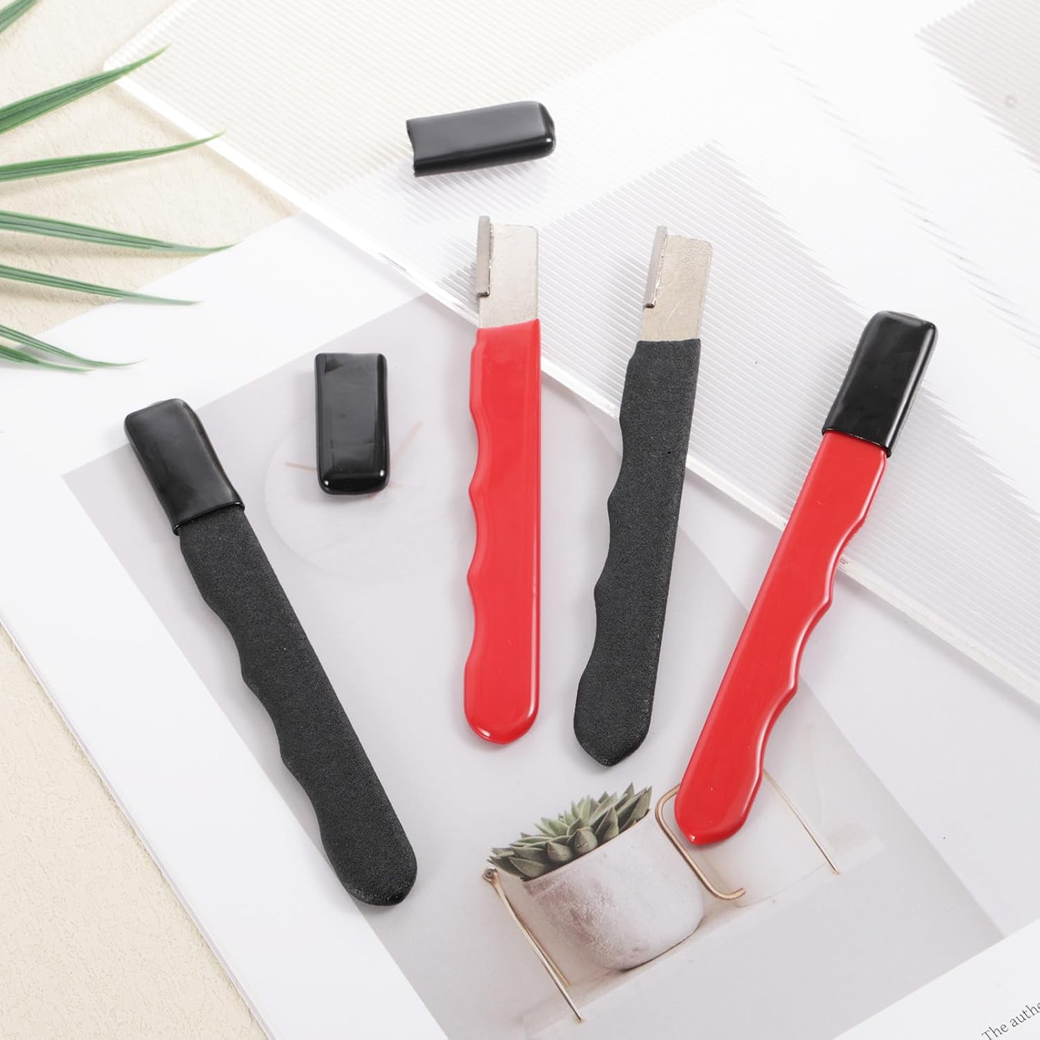 4pcs Garden Tool Sharpener, Portable Axe Blade Sharpener Mini Sharpening Tool for Hedge Shears Pruners Scissors Hatchets Sickle Broadhead Knife Machete (Black, Red) thumbnail