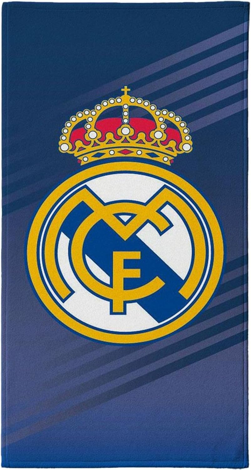 CERDÁ LIFE'S LITTLE MOMENTS Real Madrid Towel – Official Towel, Crest and Club Colours, Ideal for Beach, Pool, Bath or Sport, Practical Accessory for Football Fans