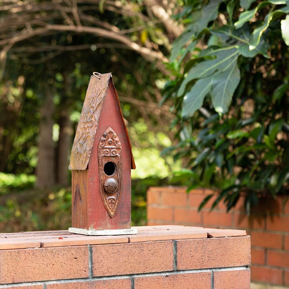 Glitzhome Hand Painted Distressed Hanging Wood Bird House for Outdoors 13.23" H : Patio, Lawn & Garden