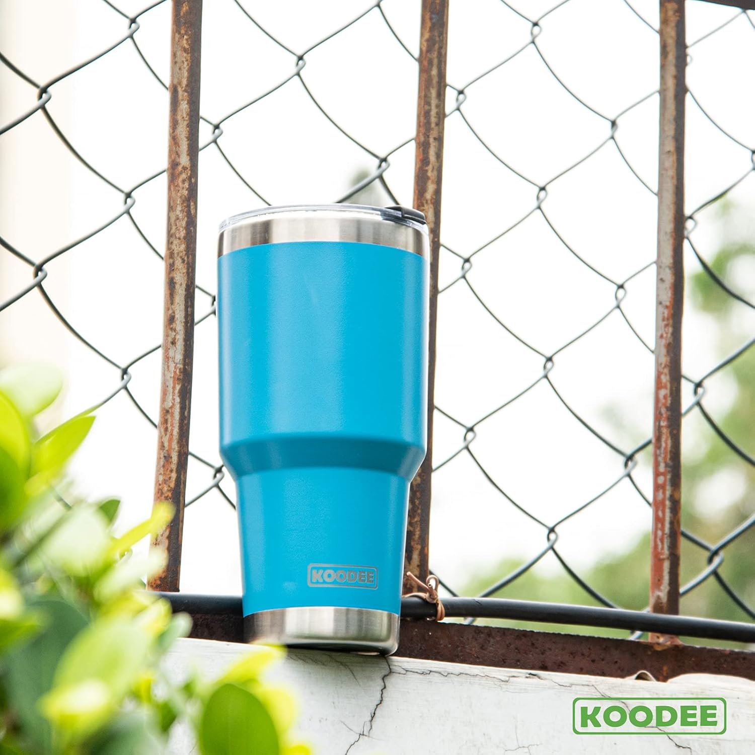 Buy 1 get 1 🔥 Koodee 2 Pack 30 oz Tumbler Vacuum Insulated Coffee Travel Mug with 4 Straws, 2 Straw Lids, 2 Straw Brushes (30 oz, Baby Blue and Sky Blue)
