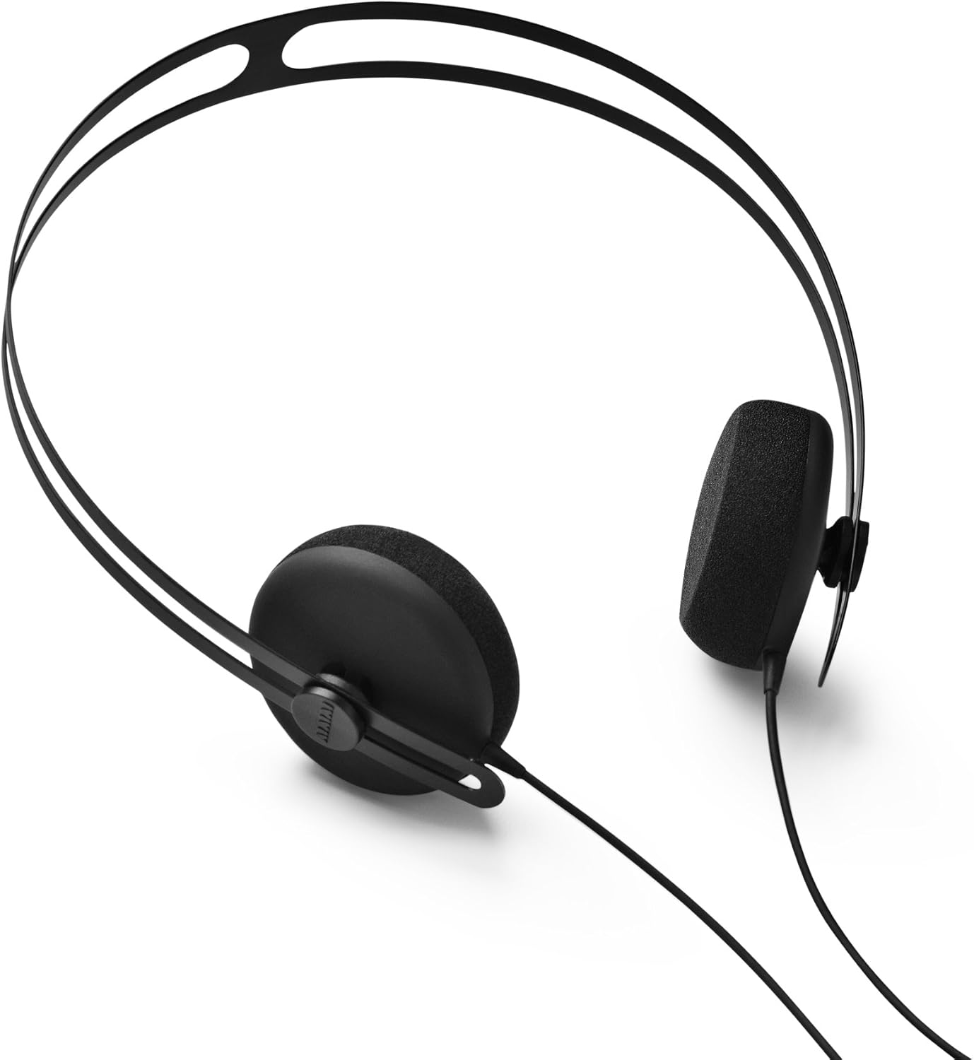 Amazon.com: AIAIAI Tracks Headphone with Microphone - Black - 05401 :  Electronics