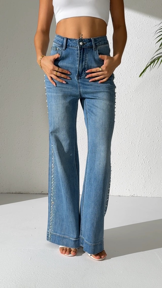 heipeiwa Women's Pearl Rhinestone Jeans Wide Leg Baggy Denim Pants