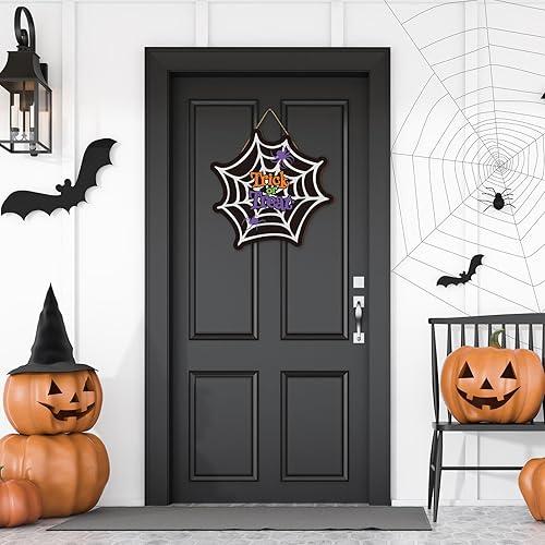Miniatura 4 de Whaline Letrero colgante de madera con diseño de telaraña de Halloween, diseño de truco o trato, corona de bienvenida, decoración de Halloween,