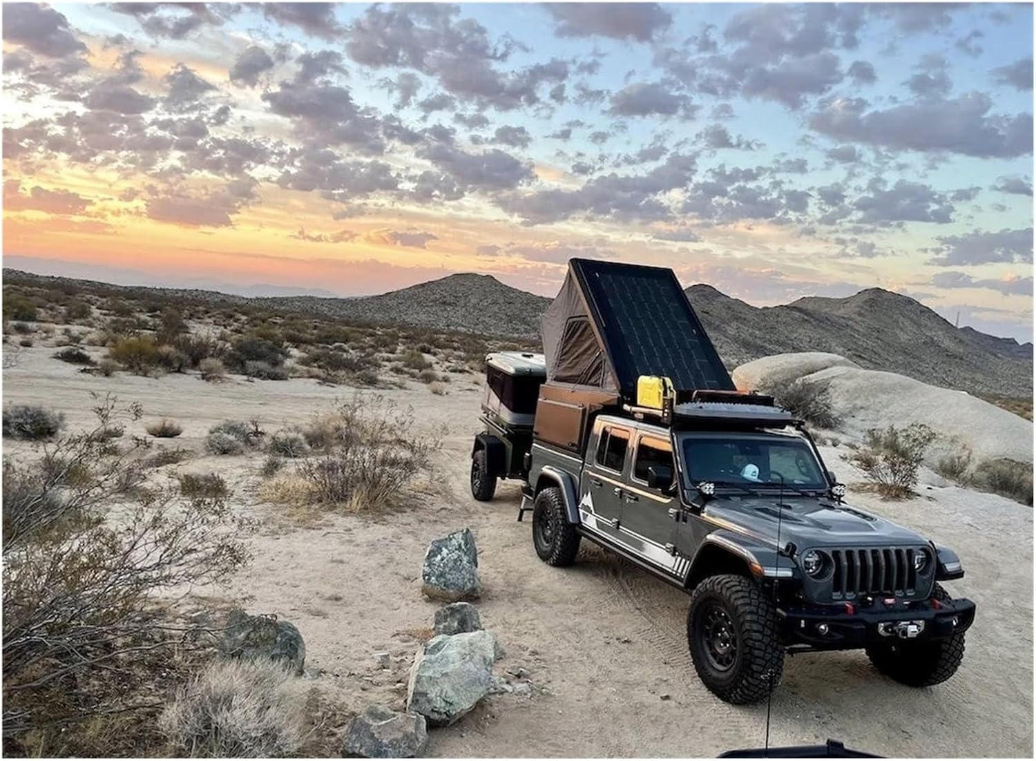 Pickup Hardtop Canopy Tent Compatible for GMC Hilux Short Bed All Most Trucks Steel Truck Box Cover Easy to Install Vented Flat Top Tonneau