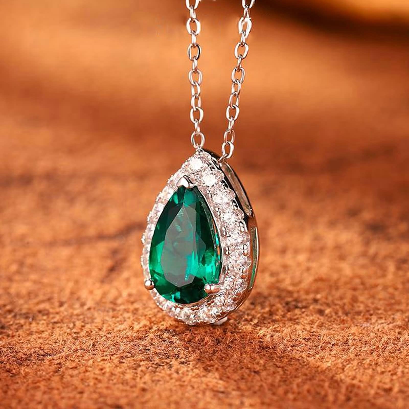 Łańcuszek na szyję długi z wisiorkiem, modna biżuteria łańcuszek krople 1,9 ct wyprodukowany w laboratorium rubin i moissanit 9K białe złoto 45 cm