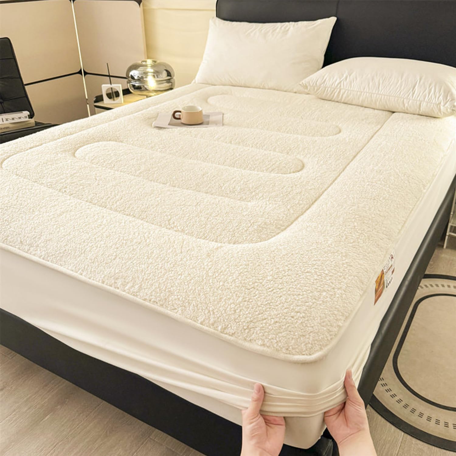 Thicken Mattress Protector Queen Size Warm Mattress Cover Sherpa Fabric Fitted Sheet with Elastic Band Full Wrap Non-Slip Protective Bed Cover with Deep Pocket 12In,Beige,90 * 200cm(Twin)