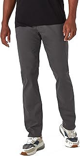 Lee Men's Extreme Motion Straight Fit 5 Pocket Pant