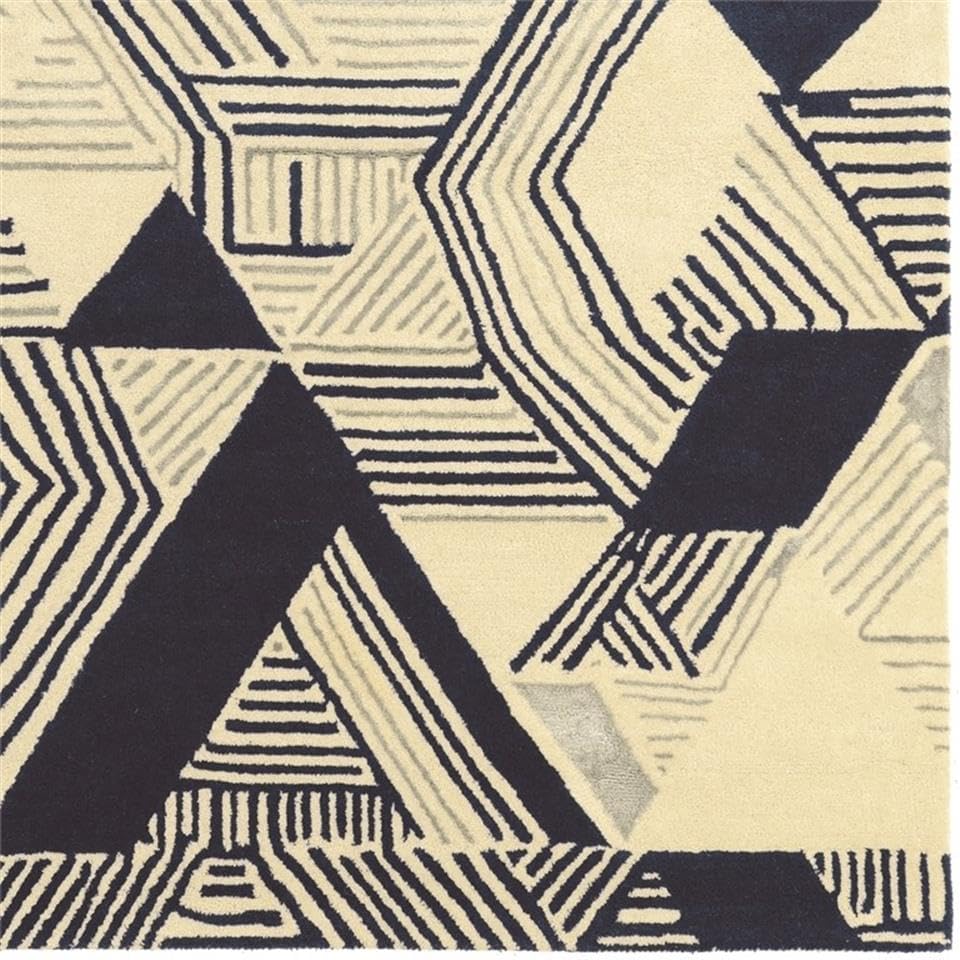 BOWERY HILL 96'' x 132'' Transitional Wool Hand Tufted Rug in Navy/Ivory
