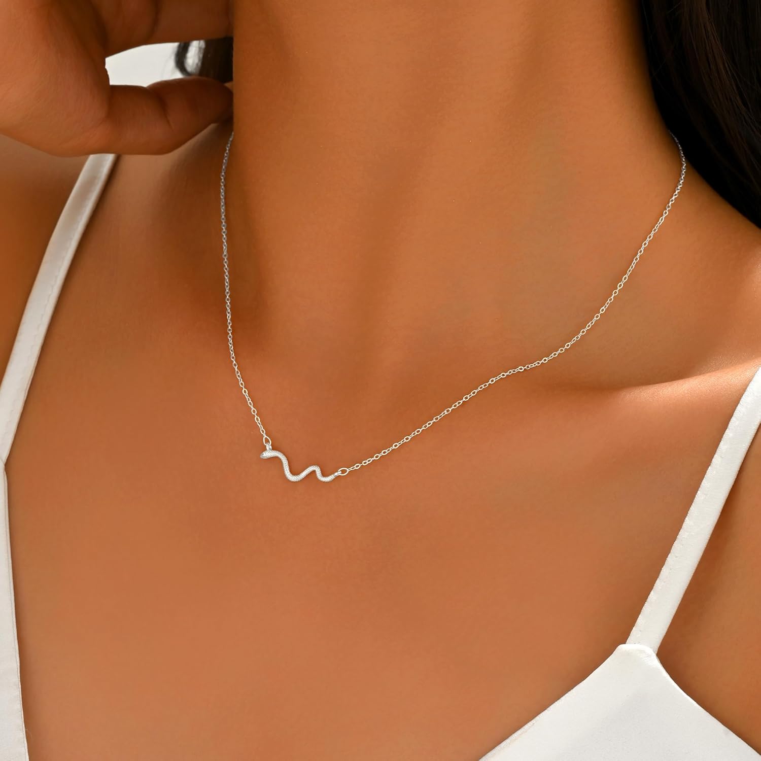 925 Sterling Silver Snake Necklace for Women, Dainty Snakes Charm Pendant Necklace for Mother Daughter 14k Gold Plated Animal Serpent Snake Choker Necklaces Jewelry Gift for Birthday Mother's Day