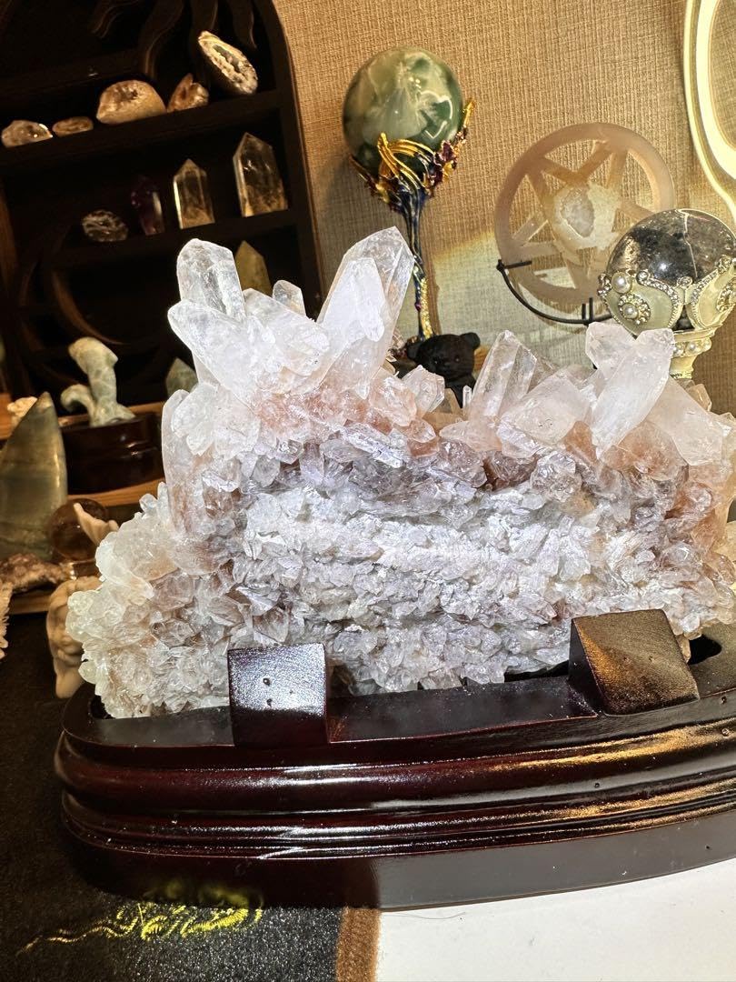 ラビットヘアーポイントクラスター台座つき1点物 置物