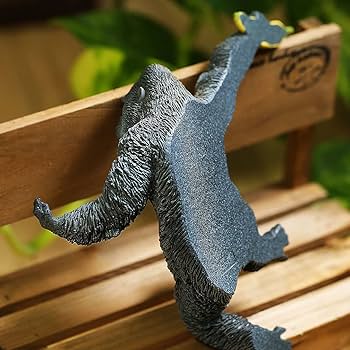 Amazon｜デバリエ ca243【正規品】ゴリラの置物 マグネット フック