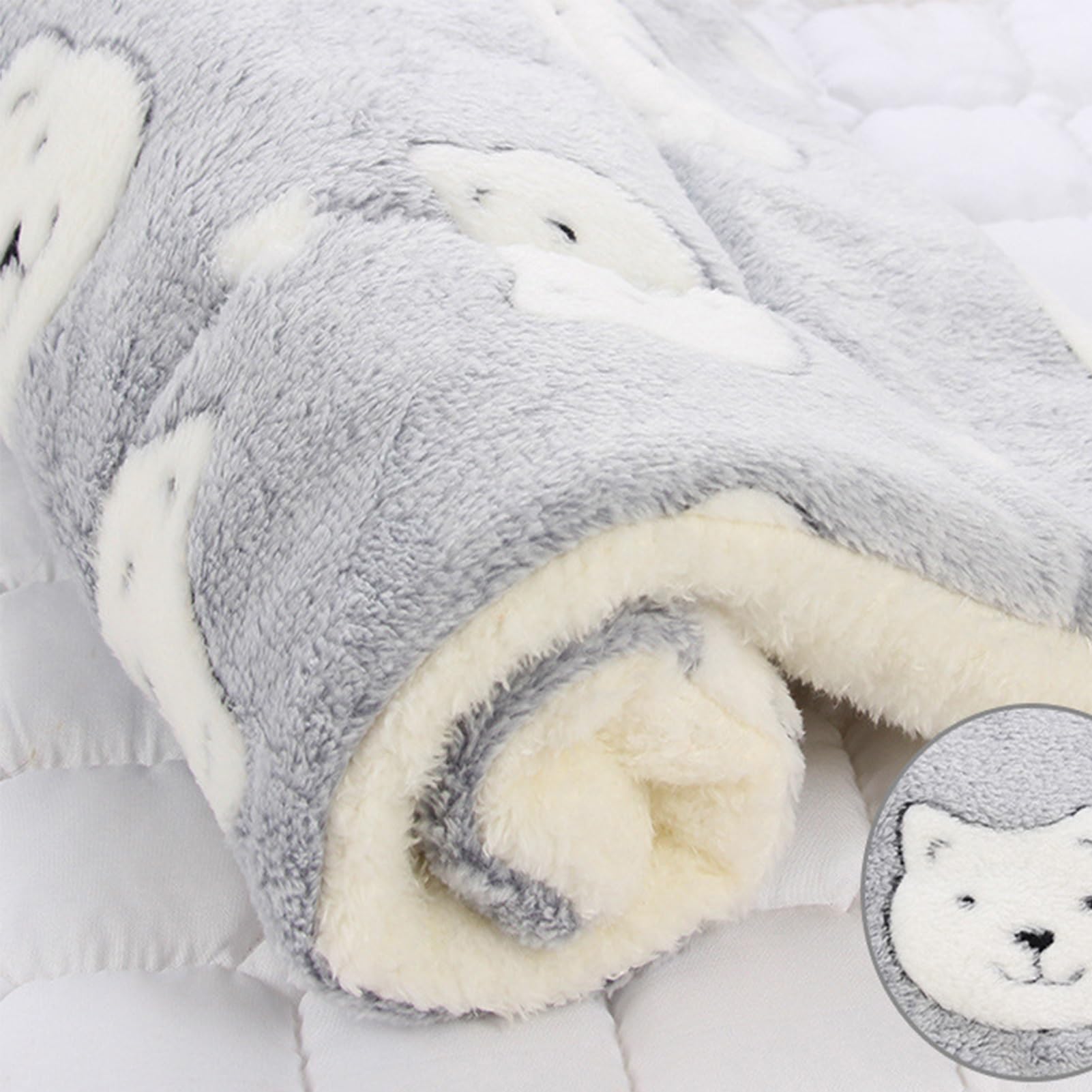Couverture Polaire Douce pour Chat Tapis de Sommeil Chaud Anti-Froid