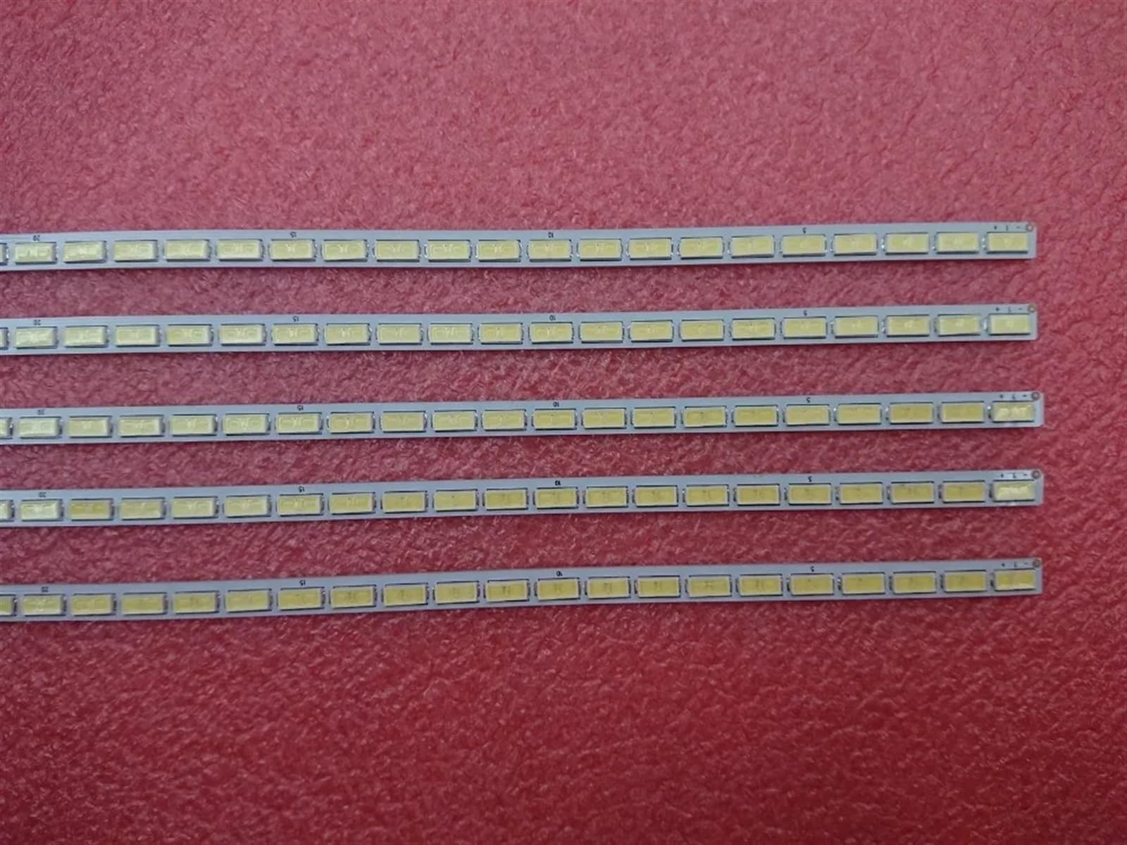 5 Pz/Lotto 60LED 487mm Barra di Retroilluminazione A LED Compatibile for TV TV 39 Pollici 7030PKG 60ea T390HVN01.0 73.39T03.003-0-JS1