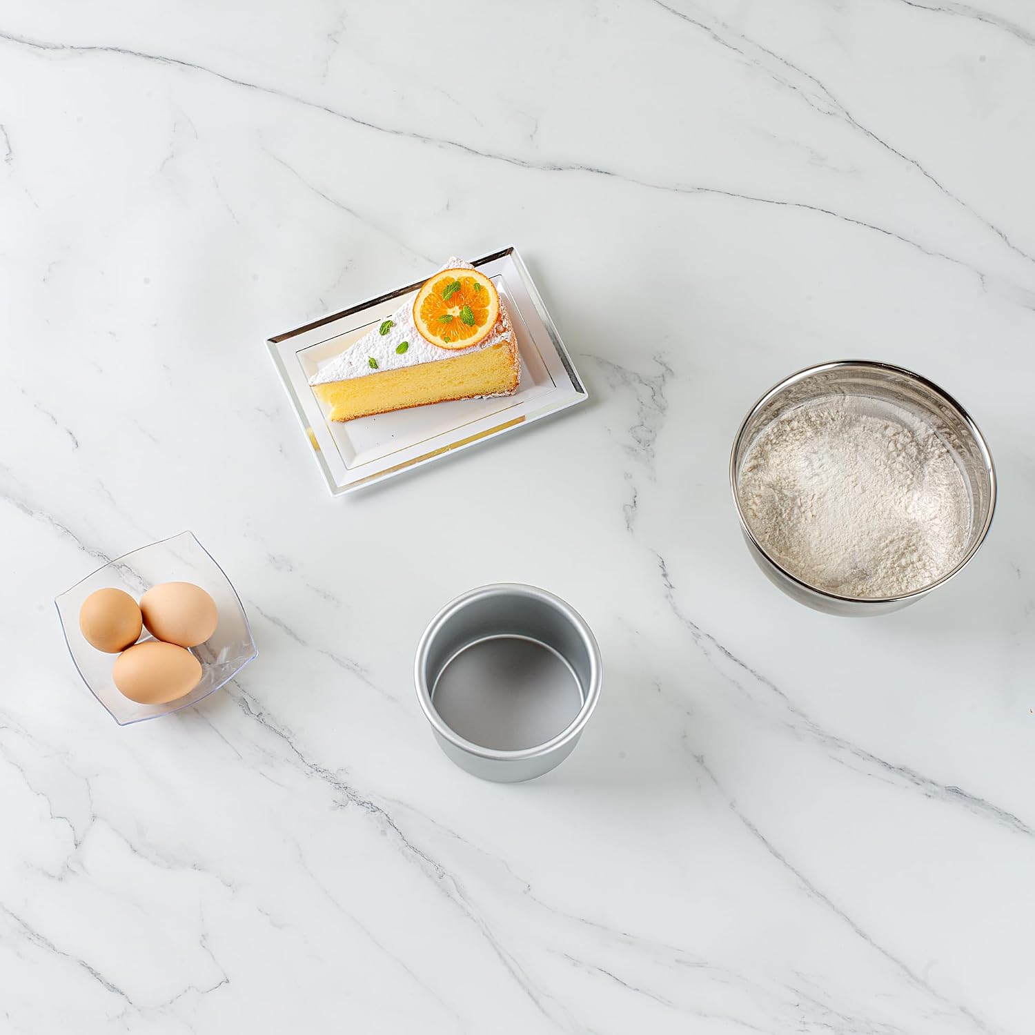 Restaurantware-Met Lux 4 x 3 Inch Straight-Sided Baking Tin, 1 Round Cake Pan - Oven-Ready, Freezable, Anodized Aluminum Round Baking Pan, Greaseproof, For Layer Birthday Cake