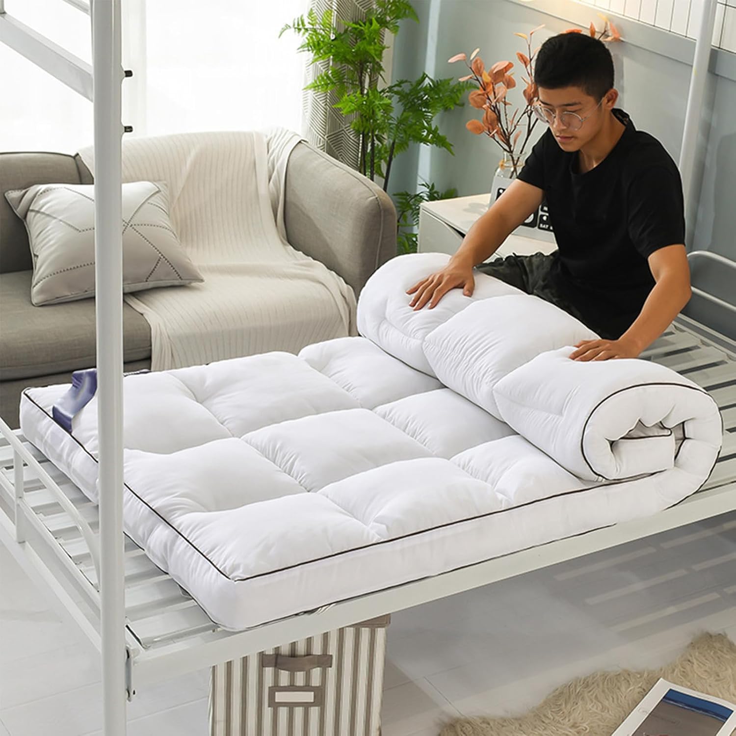 Tatami Mattress - Thicken Floor Futon for Winter, Foldable Sleeping Pad, Non-Slip Soft Roll Up Bed Student Dormitory Mattress Topper