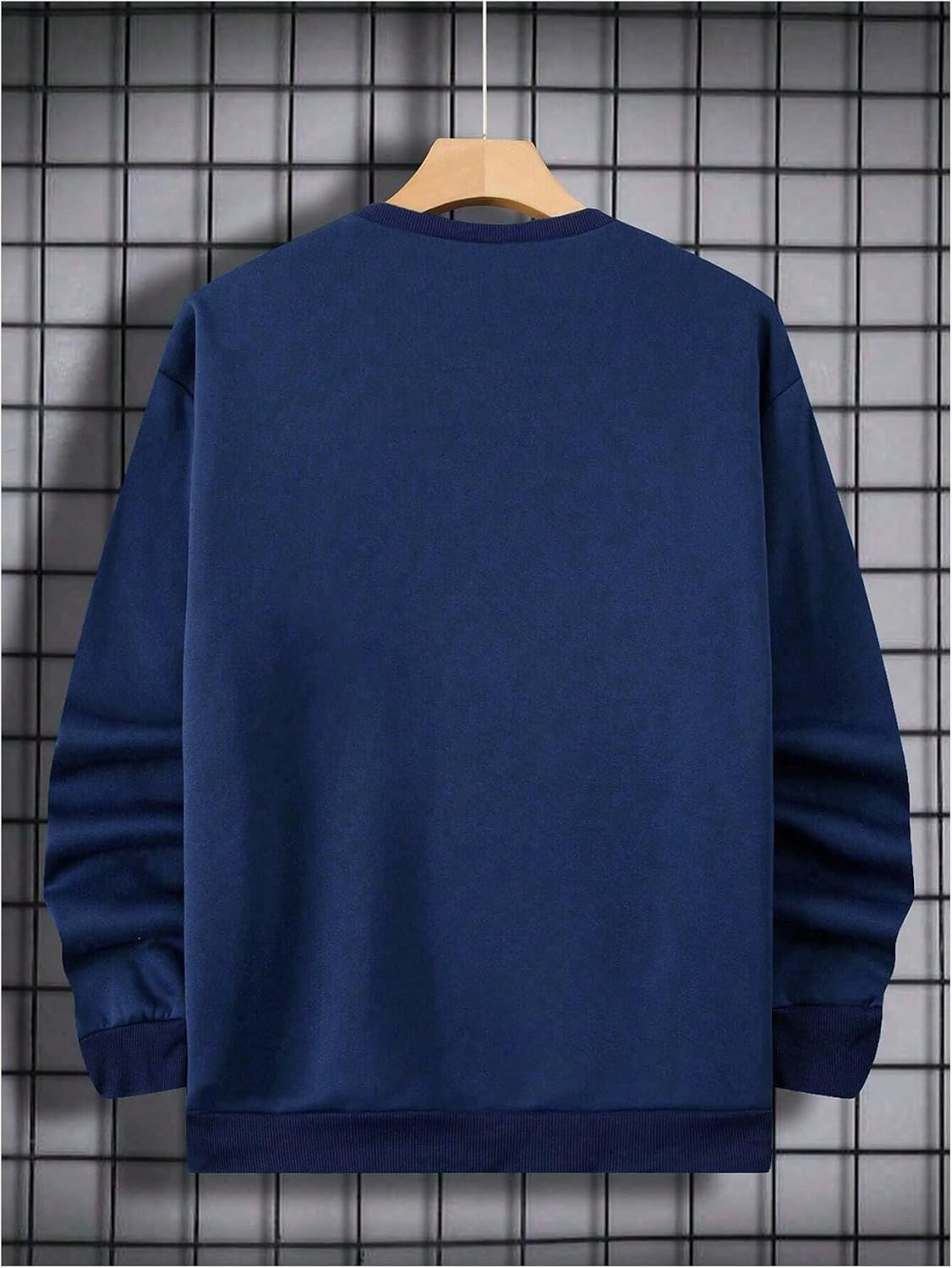 VIPWOLF Men's Letter Embroidered Oversized Sweatshirts Long Sleeve Crewneck Baggy Pullover Tops
