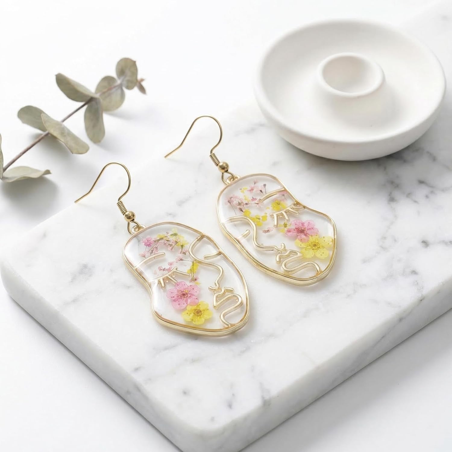 JeanBeau Pressed Flower Abstract Face Art Earrings for Women Teen Handmade Unique Resin Dried Flowers Gold Teardrop Dangle Drop Nature Floral Earings Fashion Summer Jewelry Gift image 4