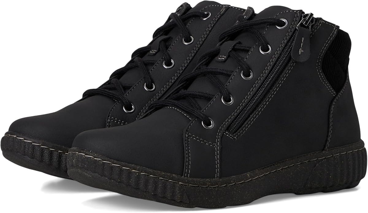 Clarks womens Caroline Karli