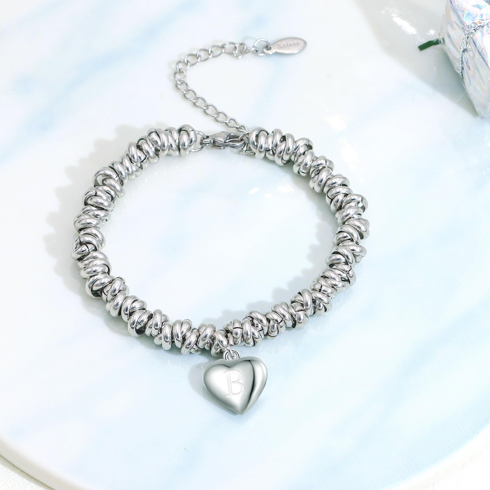 Seleneva Regalo Donna Compleanno Bracciale da Donne Ragazze, Cuore 26 Lettera Iniziale Alfabeto A-Z Ispiratore Braccialetto Idee Regalo di Natale da Amici Sorella Figlia Laureato