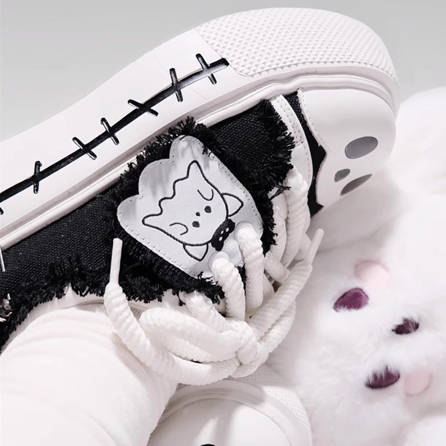 Y2K Goth Platform Canvas Sneakers - Retro Chunky Sole Women's Shoes, Punk Style Comfortable Walking Shoes, Vintage Y2K Aesthetic Sports Shoes - Image 6