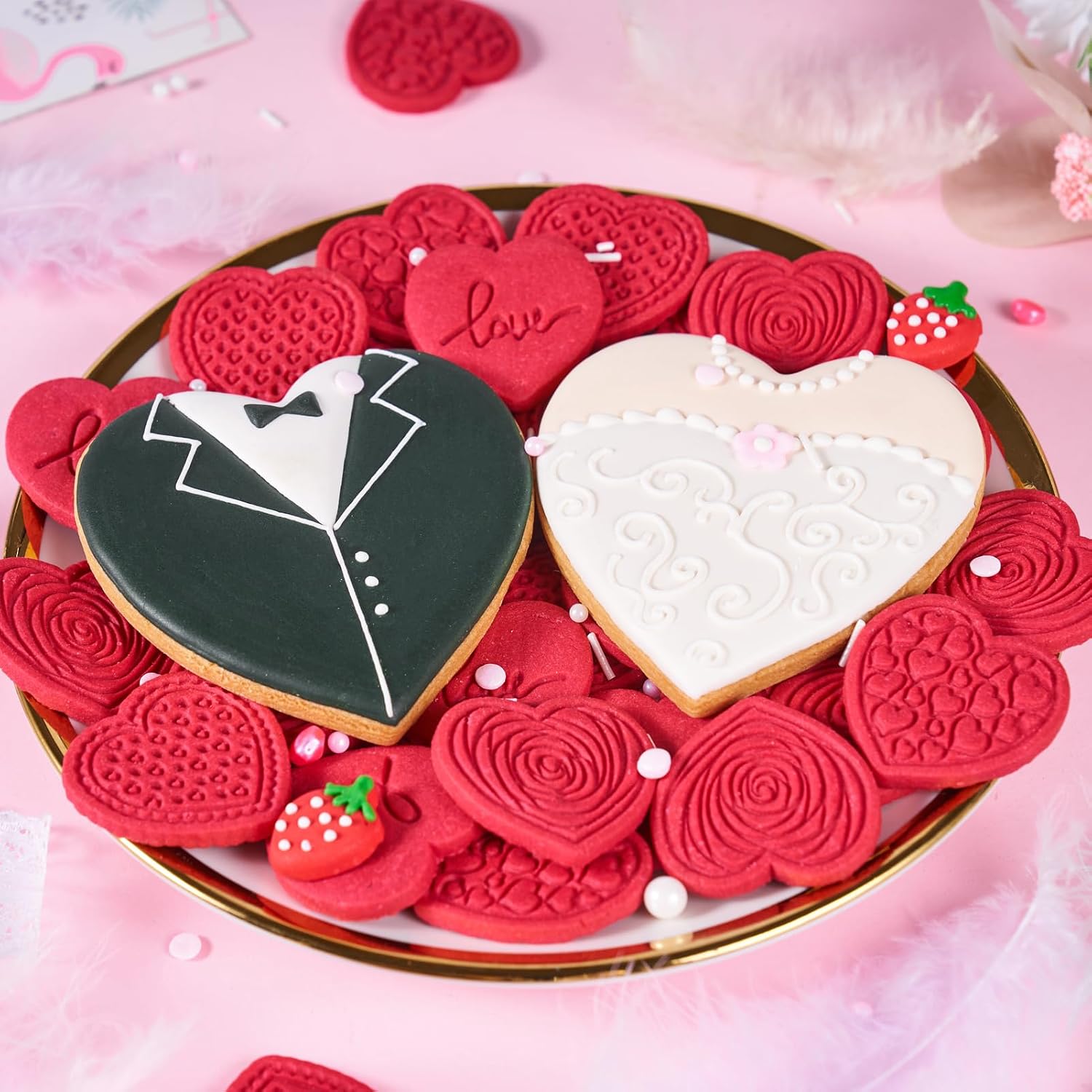 ETERSION Heart Cookie Cutter 5 Pieces 5 Sizes 1" to 4" Heart Shaped Cookie Cutter