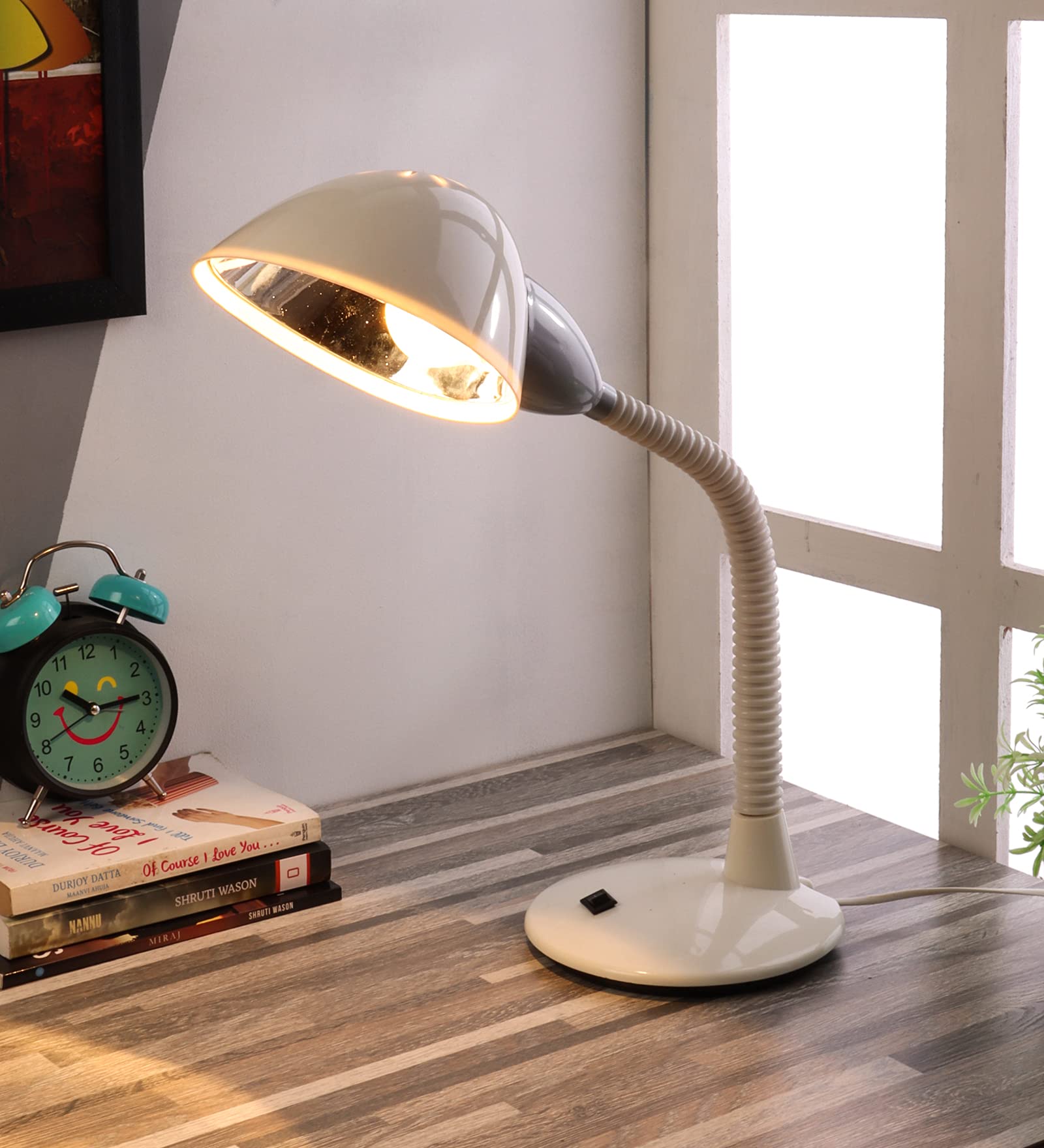 BEVERLY STUDIOWhite Study lamp (Bulb NOT Included) STUDYLAMP_A016