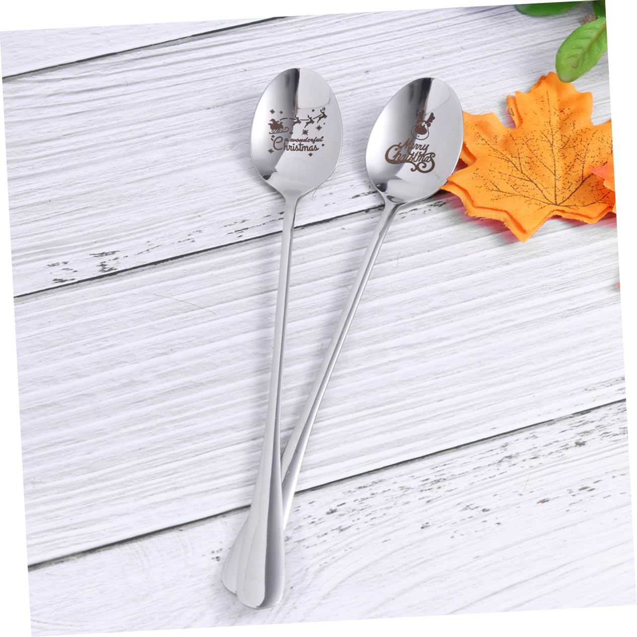 GRIRIW Elegant Stainless Steel Spoon Set Christmas Theme Ideal for Kitchen Table