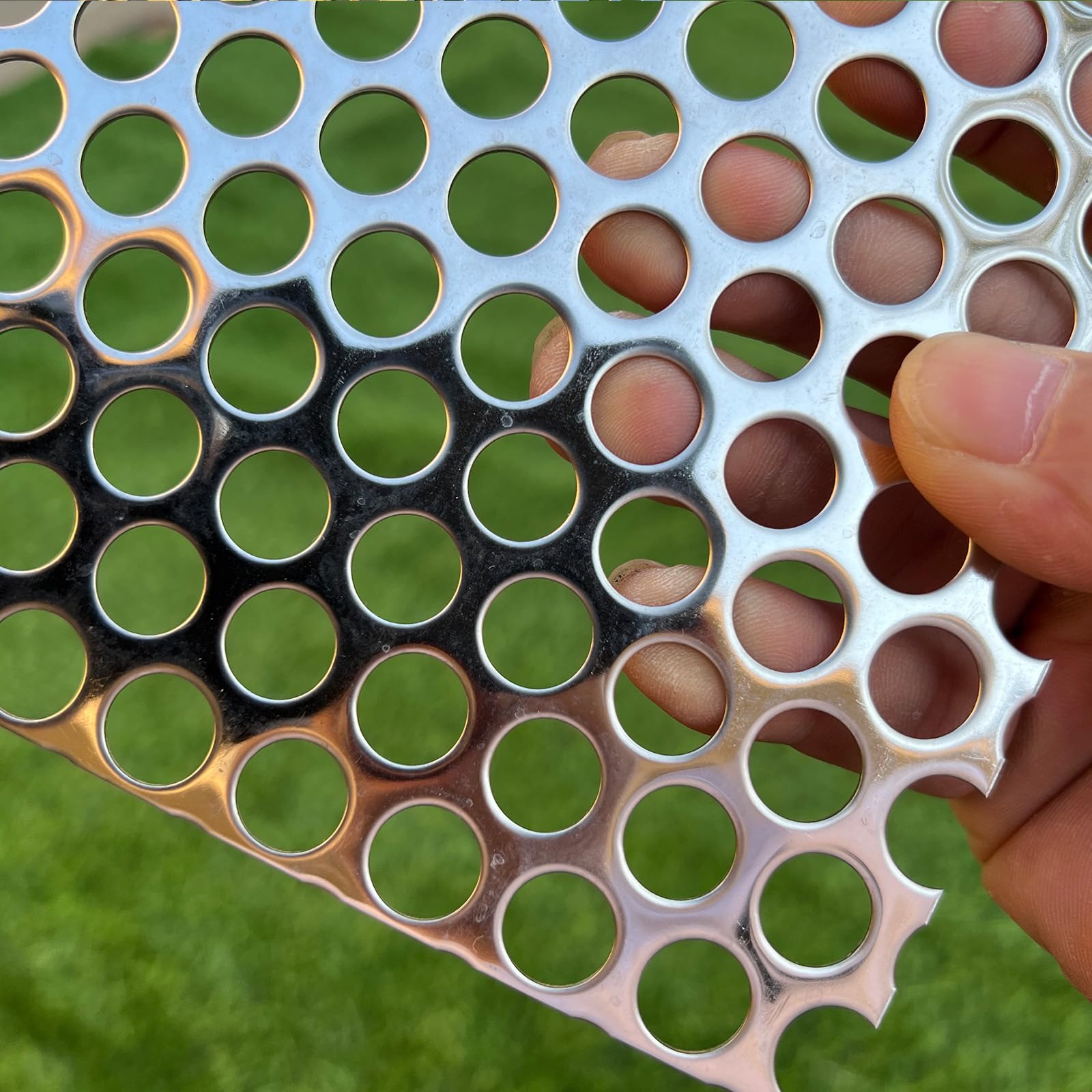 FengYoo16"x10" 19 Gauge Stainless Steel 304 Perforated Metal Sheet, 1/2" Holes, 51% Open, Decorative Sheet Metal, Burn Barrel Lid, Speaker Grille, BBQ Grate