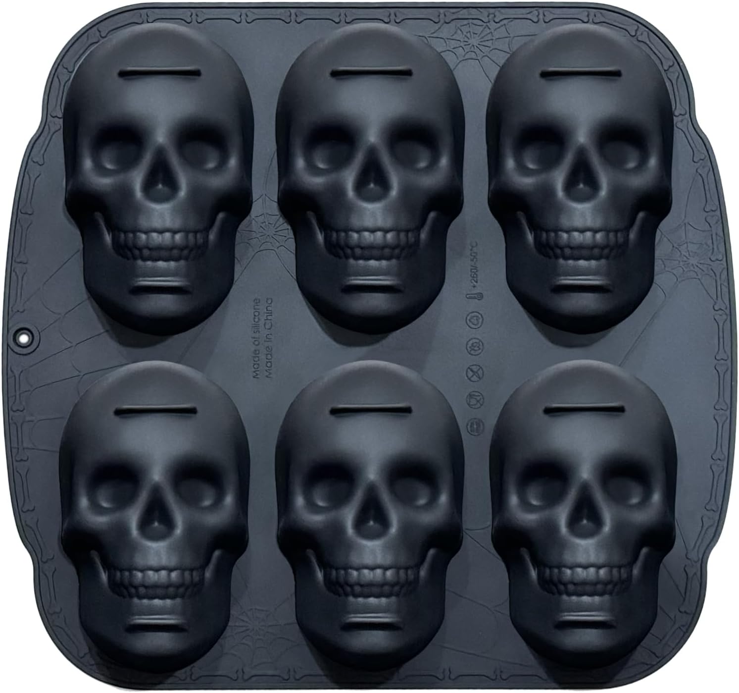 6 Cavity Skull Cakelet Pan