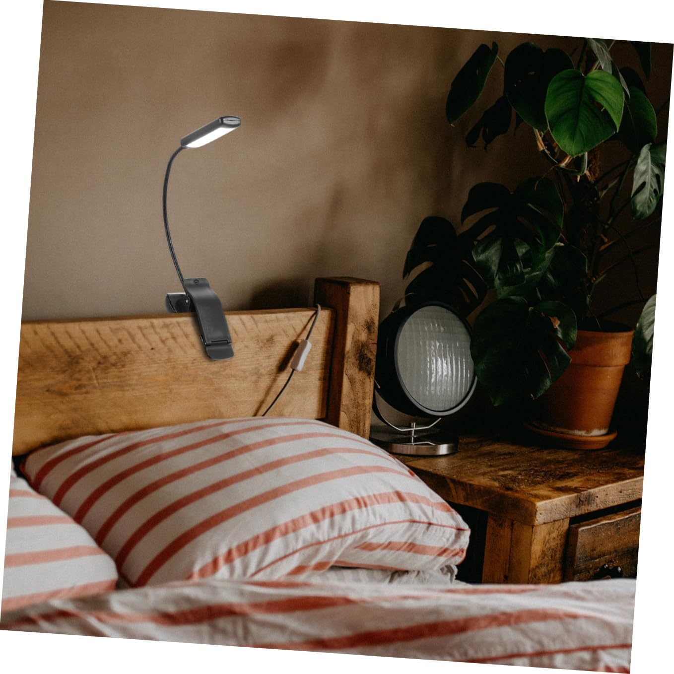 Mikikit 2Pcs Rechargeable LED Reading Clip Lights, Multi-Function Piano Stand LED Lamps with Clamp, Adjustable Black Bedside and Desk Book Lights for Music Scores and Reading