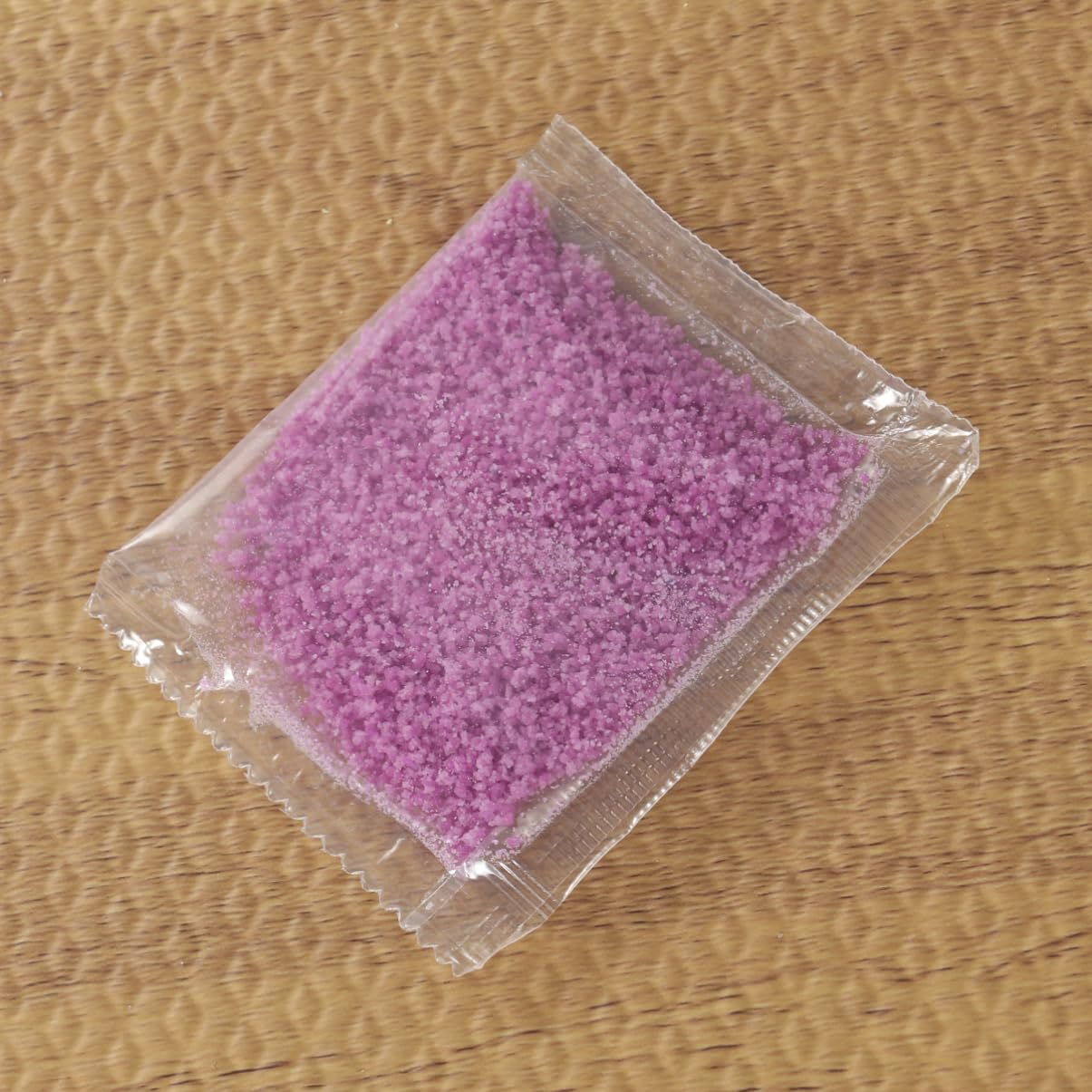 Alasum 10g Luminous Aquarium Substrate Fluorescent Particle for Ocean Themed Decor DIY Fish Tank Glow Dark Fish Tank Decorations