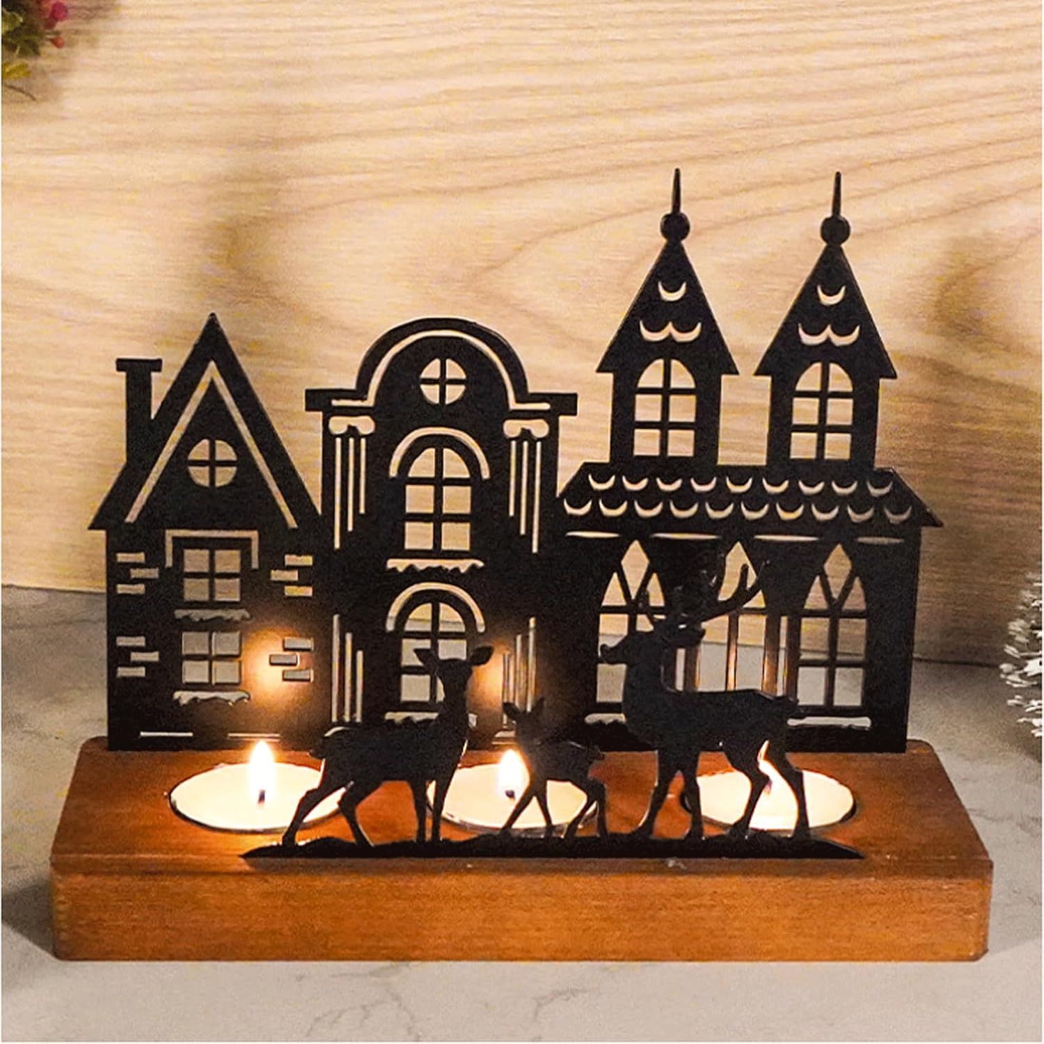 Unique Christmas Iron Candlestick Desktop Decoration Christmas Atmosphere Ornaments Tealight & Votive Candle Holders Decoration Candle Holder for Family Party Centerpiece Decoration Spring Decor (C)