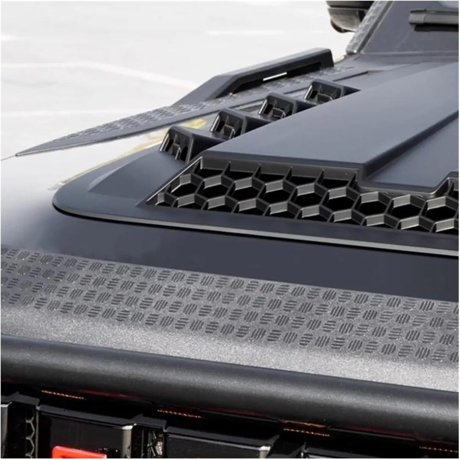 Universal Automotive Engine Hood Vent Scratch Protection Cover Automotive Engine Hood Air Intake Vent Decorative Cover(Carbon texture)