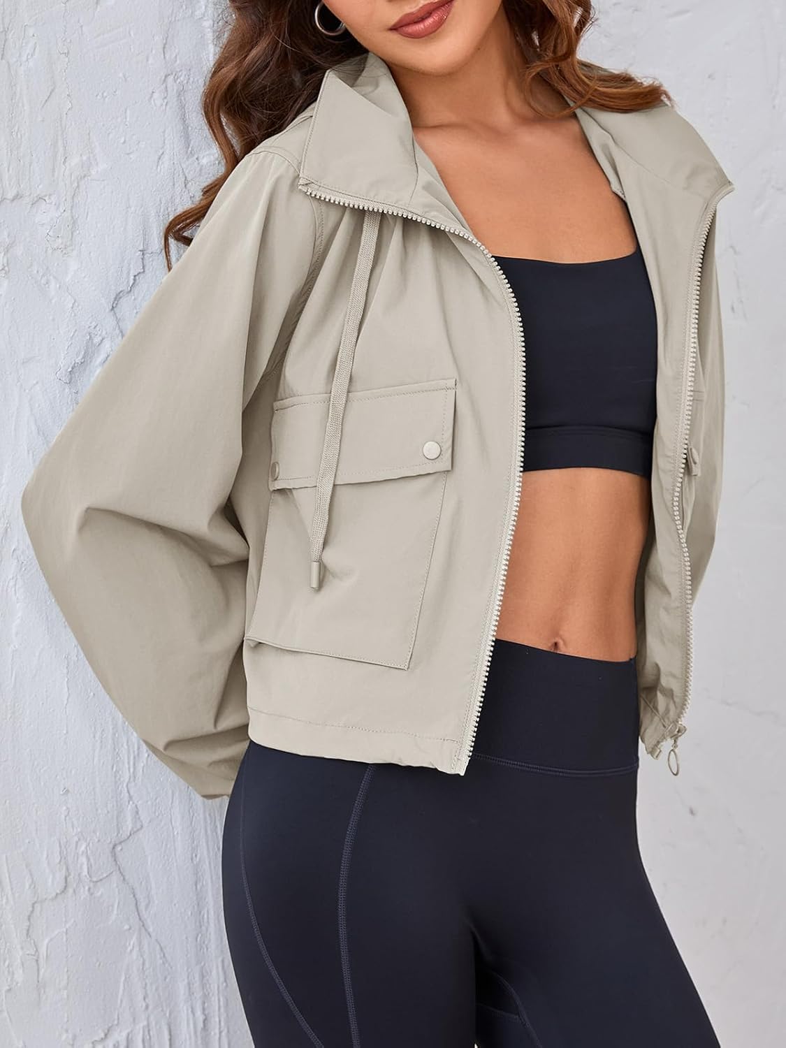 Tankaneo Womens Lightweight Cropped Jackets Hooded Long Sleeve Zipper Anorak Coat with Pockets