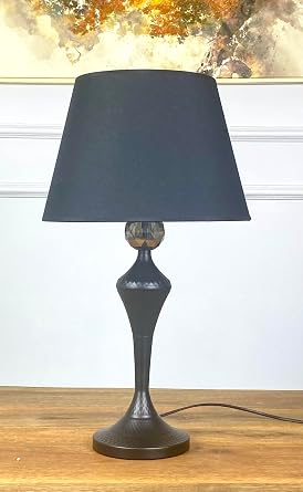 Queen Model Siyah Ayaklı Füme Kristal Toplu Metal Yüksek Ayaklı Siyah, Beyaz ve Gri Krom Şeritli Kumaş Şapkalı Abajur Masa Lambası (Siyah) [Enerji Sınıfı A+]