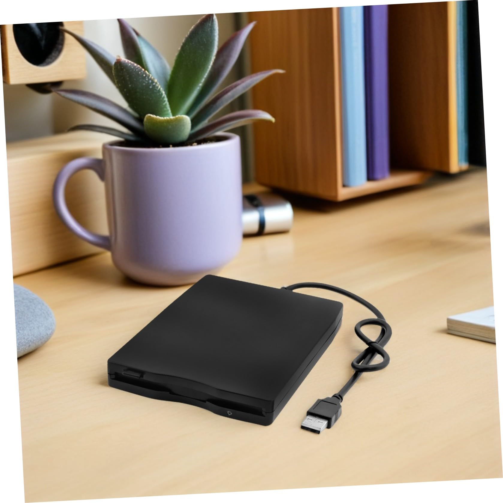 Lettore di Floppy Disk Esterno USB 2.0 1,44 Megabyte Nero | Dati su Interfaccia USB 2.0, Design Compatto in Plastica, Compatibile con Molti Sistemi Operativi
