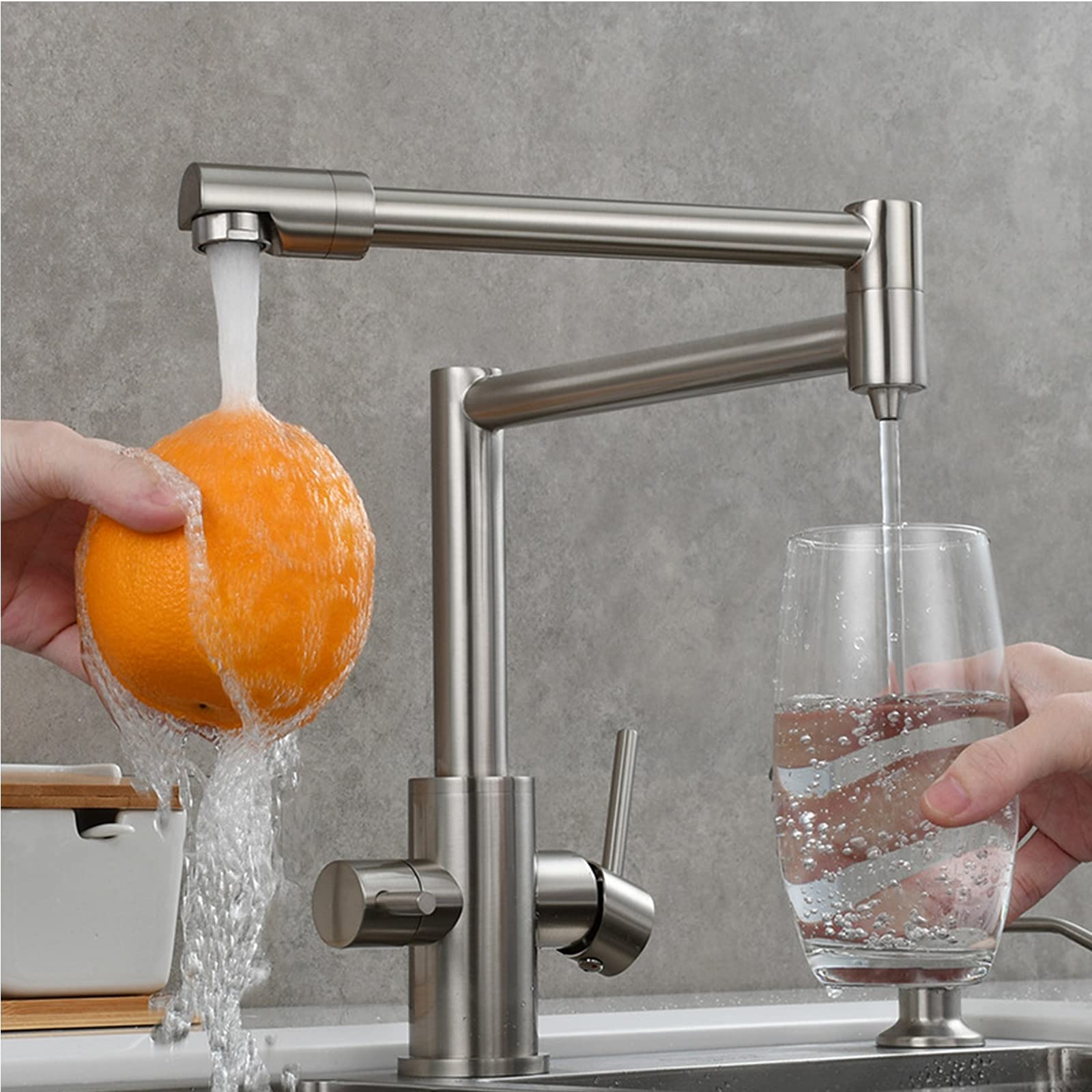 Robinet d'évier cuisine eau potable pour simplifier les repas de toute la famille