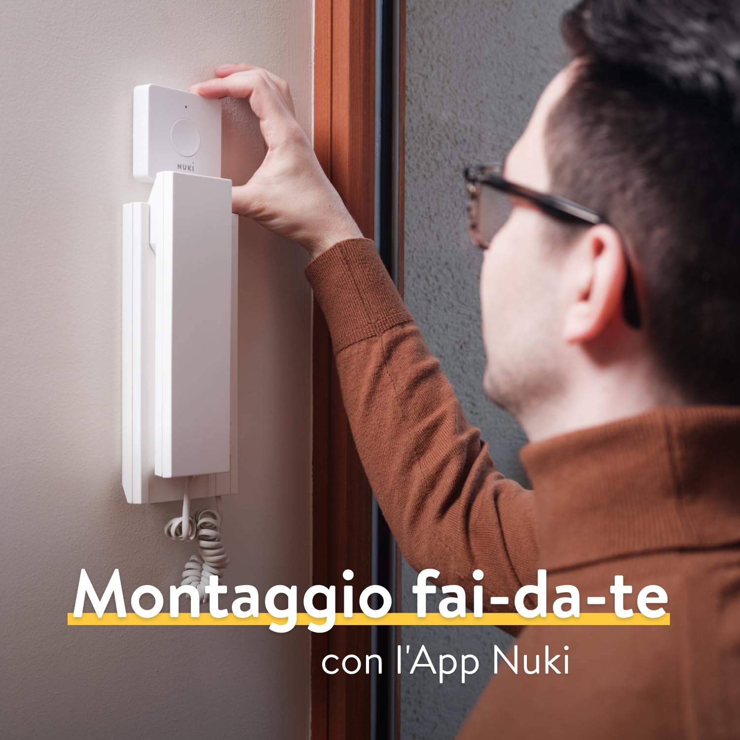 Nuki Opener, serratura elettronica per il condominio, necessario l'uso del Nuki Bridge, comando del citofono tramite smartphone, apriporta automatico case multifamiliari, Smart Home, bianco
