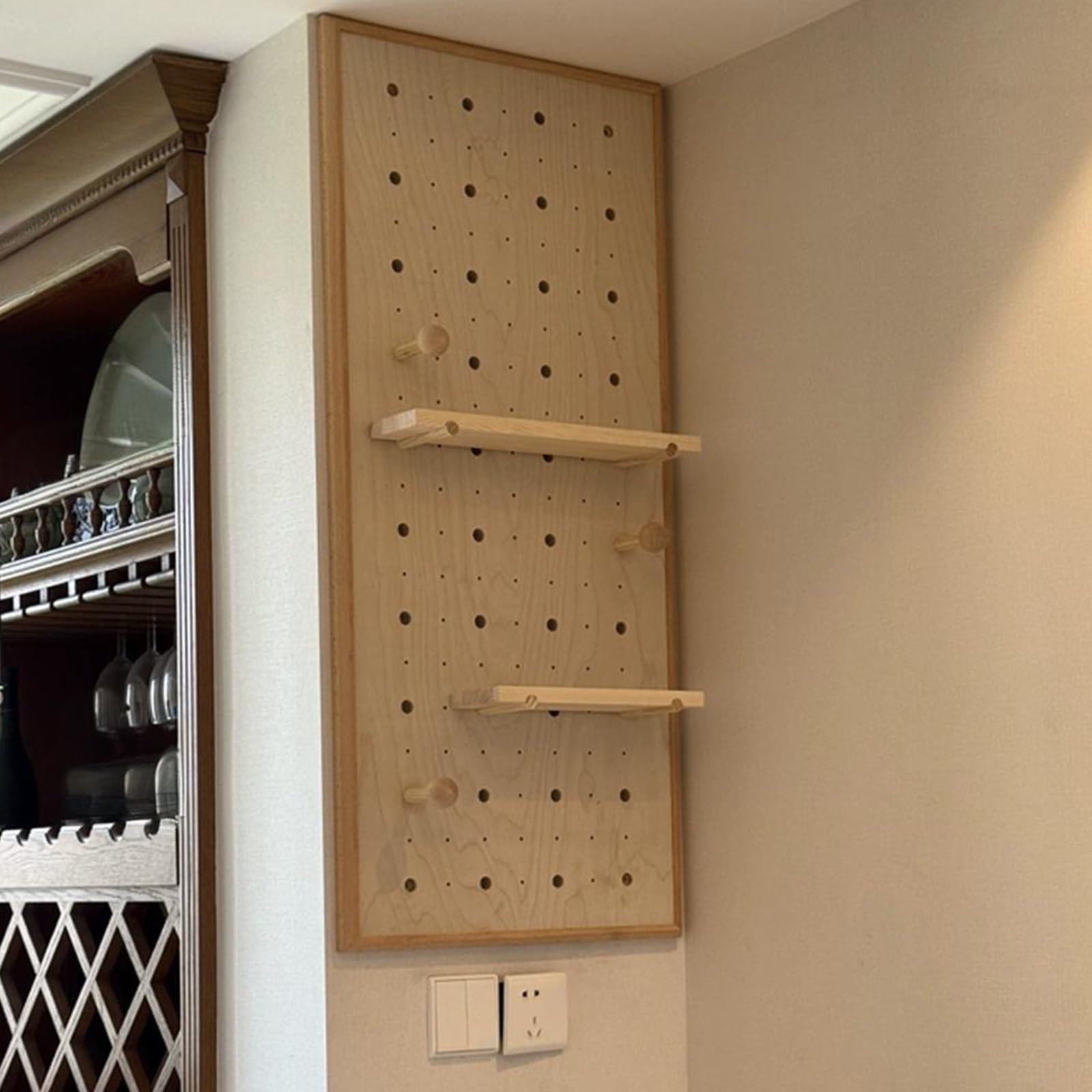 Stecktafel-Wand-Organizer, Multifunktionaler Aufbewahrungshalter für Wohnzimmer, Büro, Schlafzimmer, Holz-Pegboard-Kombinationsset
