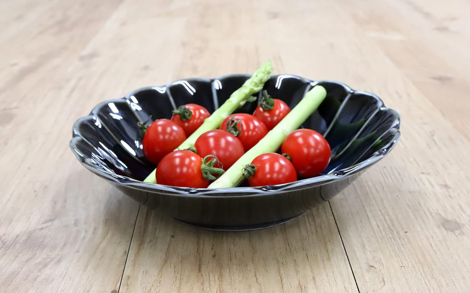 Castle Enterprise, Dishes That Shine Out Dishes Series, 6.7 inches (17 cm), Shallow Bowl, Titanium Denim, 1 Piece