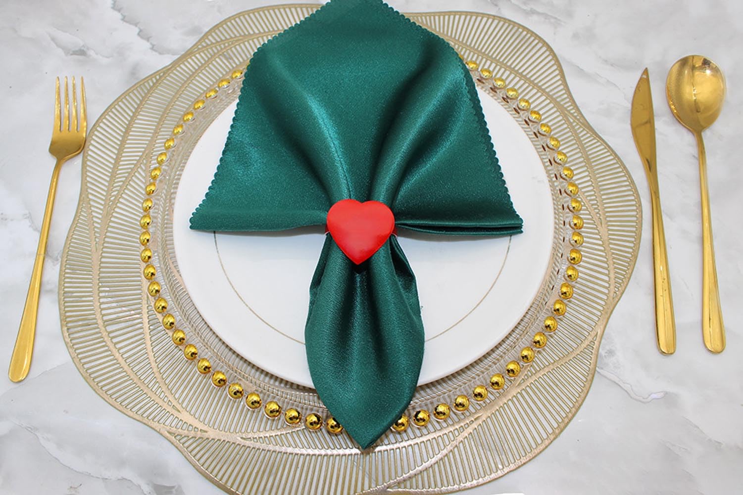 12 portatovaglioli per San Valentino, a forma di cuore, per San Valentino, matrimoni, banchetti di compleanno, festa del Ringraziamento, decorazione da tavolo a forma di cuore